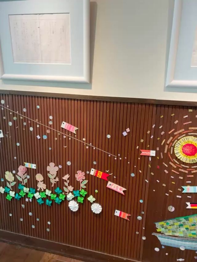 ◇壁にラクバリ: 青い窓@開成柏屋◇
今年の春は風と共にはやく駆け抜けていったような春でしたね🌸

磐梯山もすっかり新芽がでて山の新緑が綺麗な季節になってまいりました🌱
お山も新緑に衣替えです^ ^

新緑の山とこどもの日までの鯉のぼりが空を気持ちよく泳いでいます🎏
子供達の詩と共にどうぞご覧ください✨
そして、柏屋さん限定マステがお山に隠れているので見つけてみてくださいね😉
是非お立ち寄り下さいませ☺️

青い窓ポケットガーデン
※ 福島県郡山市朝日1-13-5　開成柏屋内

#青い窓ポッケトガーデン
#マスキングテープ
#マステアート
#子どもの詩
#こどもの日
装飾工作
新緑